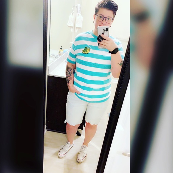 Meet your Posher, Leslie - Picture 5 of 5